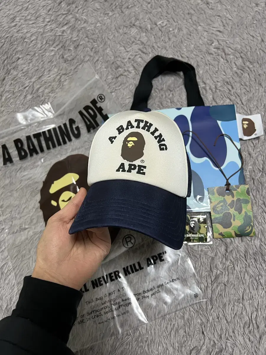 베이프 bape 컬리지 메쉬캡 모자